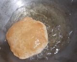 A picture of step 2 of Aamras Puri.