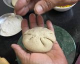 A picture of step 3 of Soya Masala Paratha 🫓 (Protein pack tiffin).