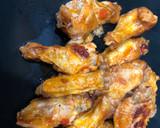 Foto del paso 5 de la receta: Alas de pollo en salsa a la hortelana