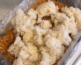 A picture of step 6 of Chicken/Tuna Lemper.
