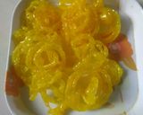 A picture of step 4 of Jalebi.
