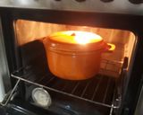 Foto del paso 3 de la receta: Pan sin amasar (no knead bread) cocinado en el horno en cacerola de hierro