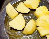 ছানার ডালনা(Chanar Dalna recipe in bengali) রেসিপির ধাপ 4 ছবি