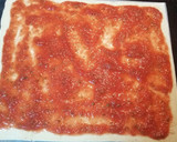 Foto del paso 2 de la receta: Pizza a los tres pimientos