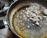 A picture of step 5 of Restaurant style bhindi masala.