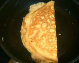 Foto del paso 3 de la receta Tortilla de verduras rellena de jamón y queso