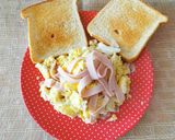 Foto del paso 4 de la receta: Infaltable... Huevos Revueltos con Jamón de Pavita