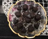 A picture of step 5 of Choco balls.
