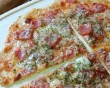Foto langkah ke 3 dari resep Pizza Tortila Teflon.