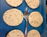 A picture of step 2 of Crispy papri with dal.