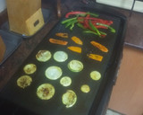 Foto del paso 2 de la receta: Parrillada de verduras con pata asada