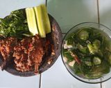 Foto langkah ke 5 dari resep Sayur Bening Bayam & Oyong.