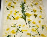 Foto del passaggio 2 della ricetta Focaccia