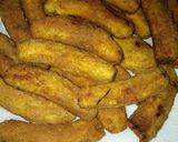 A picture of step 9 of Deep fried green bananas.