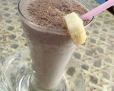 A picture of step 3 of Oats and banana protein shake.
