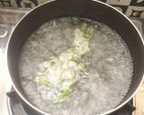 Foto langkah ke 3 dari resep Sup Bakso Ikan + Jamur.