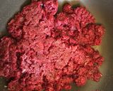 A picture of step 6 of Chikoo Beetroot Barfi.