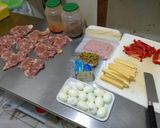 Foto del paso 1 de la receta: Pata muslos rellenos
