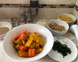 Foto del paso 1 de la receta: Croquetas de garbanzos, zapallo 🎃 y zanahoria 🥕🧡
