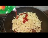 A picture of step 7 of Spicy penne arrabiata.