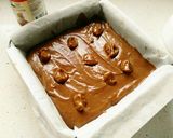 Foto del paso 7 de la receta Brownie de chocolate con dulce de leche y helado de vainilla
