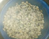 A picture of step 2 of Beans and plantain pottage.