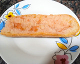 Foto del paso 1 de la receta: Torrada con tomate, queso brie y olivada