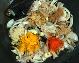 A picture of step 4 of Bhindi Do Pyaza.