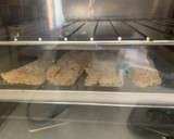 Foto del paso 6 de la receta: Filete de pescado al curry empanizado con harina de avena y amaranto, hechas en horno
