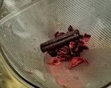 Une image de l'étape 3 de Jus ananas hibiscus.