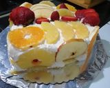 صورة لخطوة 6 من وصفة كيكة الفواكه ساهلة واقتصادية ولذيذة بكريمة روعة 😋😋😋