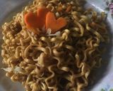Foto langkah ke 7 dari resep Mie Goreng Keriting Pipih.