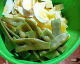 Foto del paso 3 de la receta: Ensalada de chaucha, papa y huevo