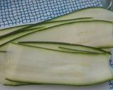 Foto del paso 1 de la receta: Rollitos de Calabacín