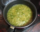 Foto del paso 4 de la receta: Gallo en salsa verde con papas cocidas y huevo duro