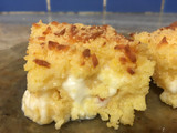 Cuadraditos de polenta con queso