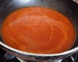 A picture of step 2 of Tomato carrot soup.