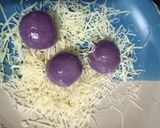 Foto langkah ke 4 dari resep 061. Klepon choco cheese.