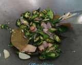 Foto langkah ke 3 dari resep Kikil Cabe Ijo Aroma Daun Jeruk.