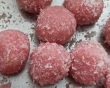 A picture of step 3 of 3 ingredients Coconut laddu.