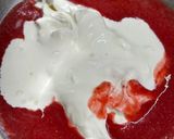 Foto del paso 2 de la receta: Mini Batidos Estilo Petit Suisse de Fresa