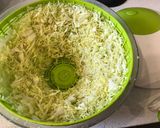 Foto del paso 1 de la receta: Mix de repollos con maní
