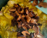 Foto langkah ke 4 dari resep Ayam Jamur.