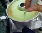 Foto langkah ke 5 dari resep Chiffon Pandan.