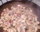 Foto del paso 1 de la receta: Salteado de cerdo agridulce con brócoli y ensalada