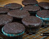 A picture of step 9 of How to Make Choclate Cupcakes.