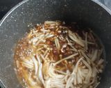 Foto langkah ke 4 dari resep Tahu dan Jamur Enoki Saos Tiram.