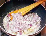 A picture of step 3 of Dal makhni.