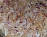 A picture of step 1 of Andaai Allu gravy.
