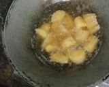 Foto langkah ke 4 dari resep Singkong Merekah, Gurih Dan Cryspi.
